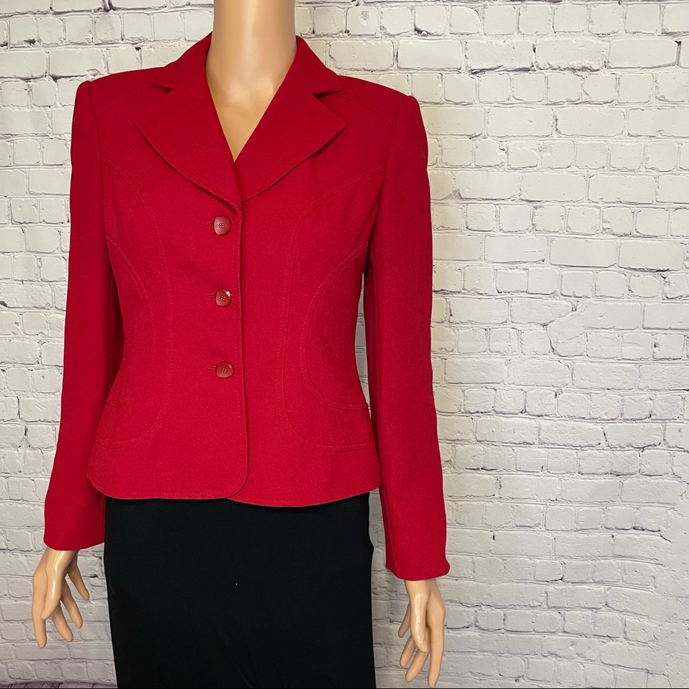 Liz Claiborne Sharp Red Suit Jacket size 6P petite vintage